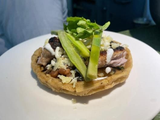 Tostada de la casa